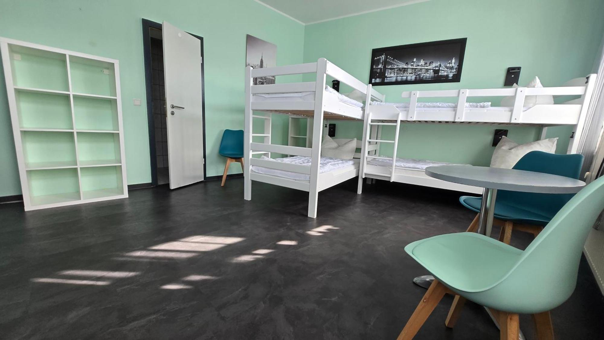Harz Hostel แวร์นิกโกโรเดอ ภายนอก รูปภาพ